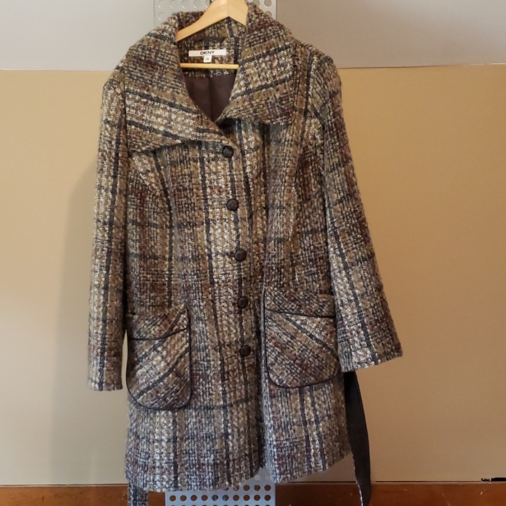 Brand New DKNY Wool Coat 3X